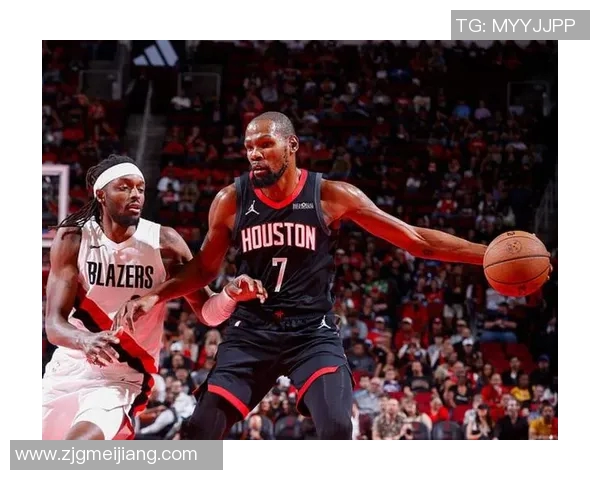 雷霆队最近大胜对手,士气高涨,迎来赛季高光时刻